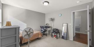 Charming home in Bentonville School District Gallery 5