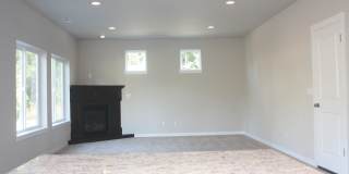Newer home (2018), Tankless H20 heater, Upgrades galore. Dead end road for privacy Gallery 8
