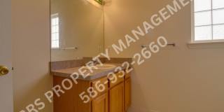 JUST REDUCED!!!   2 Bedroom 2 Bathroom Condo Gallery 17