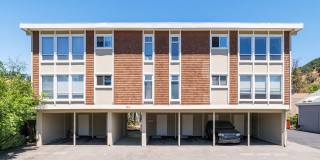 138 Tunstead Gallery 1