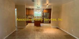 Beautiful 4bed/3bath Corner Lot in Suburban Heights Gallery 16