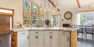 Stunning Fully Furnished 4-Bedroom Home with Amazing Views, EV Charger & Solar in Big Bear! Gallery 11
