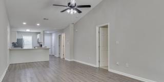1239 Longpoint Drive Gallery 7