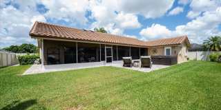 1654 Farmington Circle Gallery 20