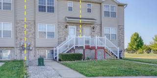 New, New, New - Spacious 3 Bedroom Townhouse with a Finished Basement !! Gallery 1