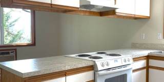 Hilltop Apartments Gallery 9