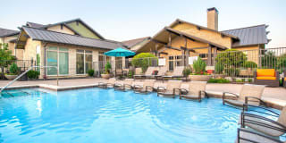 Olympus Waterford Gallery 30