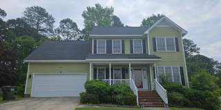 4 Bedroom, 2.5 Bath Home Located in the Established Neighborhood Kings Grant. 4 Bedroom, 2.5 Bath Home Located in the Established Neighborhood Kings Grant. Gallery 1