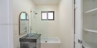 1825 Alamanda Dr 1825 Alamanda Dr Gallery 17