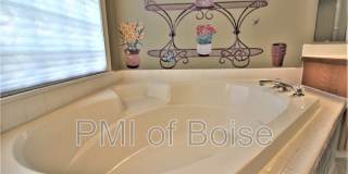 716 Kimberly Ct Gallery 21