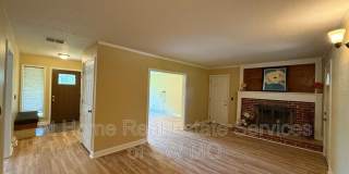 516 E. Stanford Gallery 4