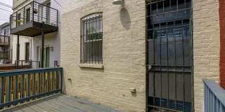 Large 6 BR 4.5 Bath Townhome in Columbia Heights Gallery 44