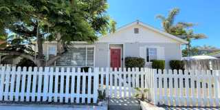 2 Bed 1 Bath w/Den-Pierpont Beach Home with Yard! Gallery 1