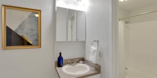 180 Flats Gallery 26