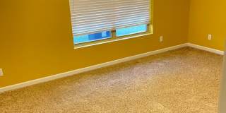 Move-in special offer!!! Spacious home in super nice neighborhood in Northwest Omaha in Elkhorn School District for under $3,000 Gallery 26
