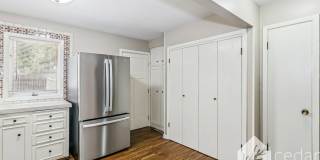 Mid Century Modern Gem in the Heart of The Village MOVE IN SPECIAL Gallery 11