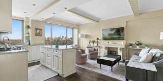 230 CENTRAL Park Gallery 4