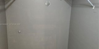 4314 NW 9th Ave Gallery 12