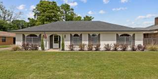 610 E Demanade Drive Gallery 1