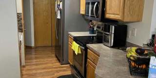 rare champlin 3 bed townhouse! Gallery 1