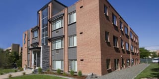 870 Cherry Gallery 1