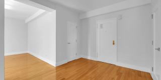 30 Park Ave Gallery 6