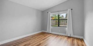 6216 Mullin Street Gallery 7