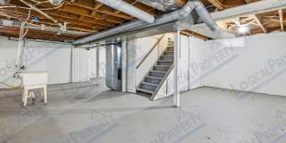 18205 Stout St Gallery 9