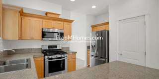 Spacious Bull Mountain 4 Bedroom Home - Huge Yard! Gallery 7