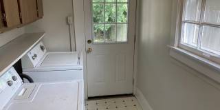 339 Park Ave – 6 Bedroom, 2 Bath Gallery 22