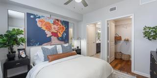 1640 Victoria Park Apartments Gallery 9