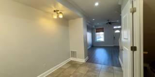 Beautiful 3Bed/2.5Bath Home in the City Gallery 4