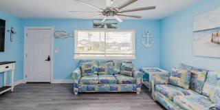 7005 S Lagoon Drive Gallery 10