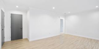960 Larrabee St Gallery 7