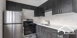 5917 North Kenmore Ave. Gallery 1