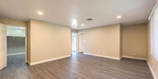 Huge one bedroom condo close community pool and tennis courts. Gallery 16