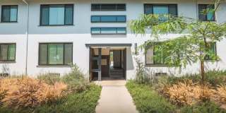 Yosemite Garden Apartments Gallery 9