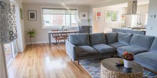 3Bd/2.5Ba Seattle Home Gallery 8