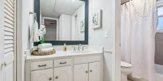 11417 North May Avenue - 1Unit D Gallery 4