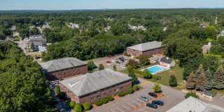 Meadow Lane Apartments Gallery 4