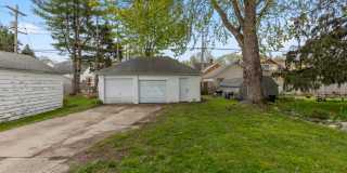 4 Bed, 2 Bath Single Family Home Gallery 20