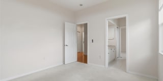 215 W Mickey Mantle Path Gallery 11