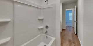 Beautiful Spacious 4 Bedroom Home in Mustang Schools! Gallery 14