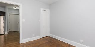 1611 W Juneway Terrace Gallery 5