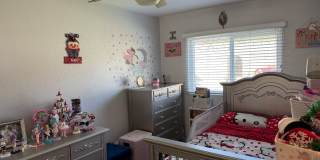 Spacious 3 Bedroom 2 Bath with a Den and Fireplace! Gallery 12