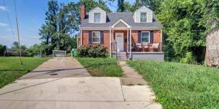 1604 WOODHILL Court Gallery 1