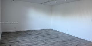 20441 NE 30th Ave Gallery 13