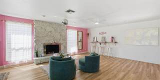 Scottsdale Oasis Ready for July move-in! Gallery 9