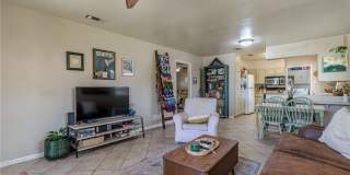 324 Craddock Avenue Gallery 28