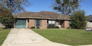 1646 Latham Court Gallery 1